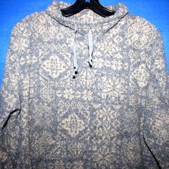 GAP Patterned Drawstring Pullover M - Picture 3 of 6